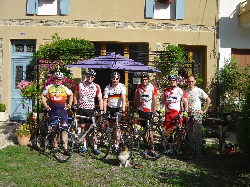 Bed and Breakfast Aux Quatre Saisons Axat Exterior foto